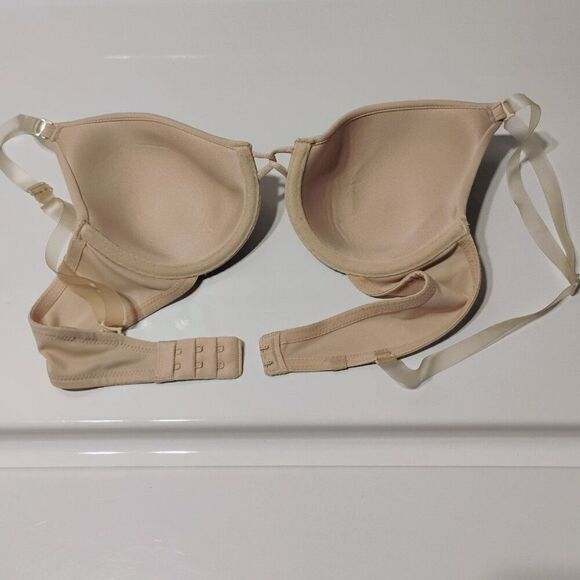 Wacoal T Shirt Bra Convertible Silicone Strap Regular Plunge Racer or Halter 34B - Picture 7 of 15